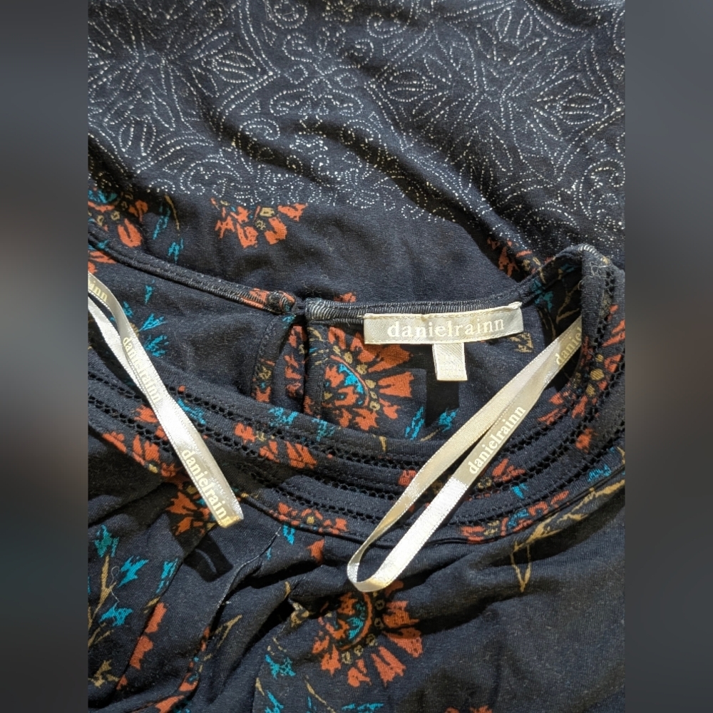 ​🌼 Daniel Rainn Floral Print Knit Tunic Top (PS) Boho Floral Petite💙 - Picture 7 of 8